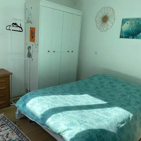 Charming 2 Bedroom House Beautiful Garden And Patio