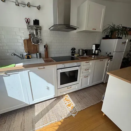 Charming 2 Bedroom House Beautiful Garden And Patio * Lille
