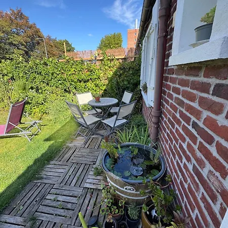 Charmante Maison, 2 Chambres, Jardin Et Verriere *