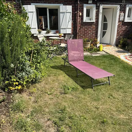 Charming 2 Bedroom House Beautiful Garden And Patio Appartement *