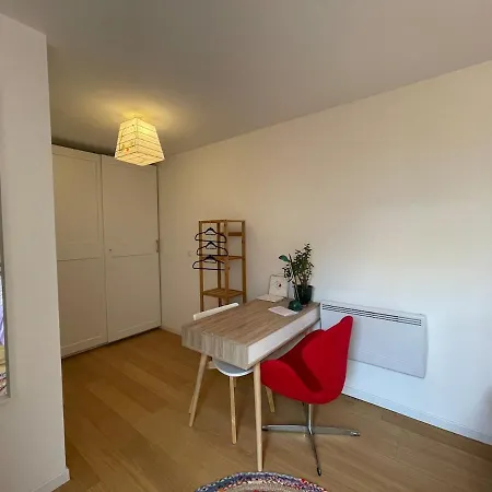 Charming 2 Bedroom House Beautiful Garden And Patio Lille